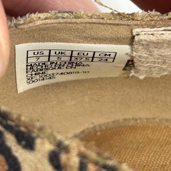 TOMS Jutti Leopard Print Calf Hair Pointed Toe Flats Shoes Womens 7 Tan Black - Picture 3 of 11